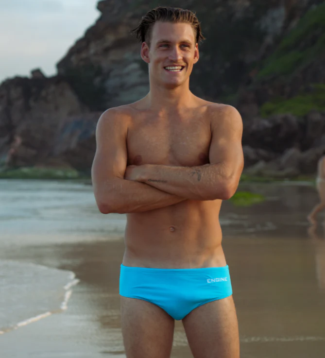 Club Cut Pool - Image 5