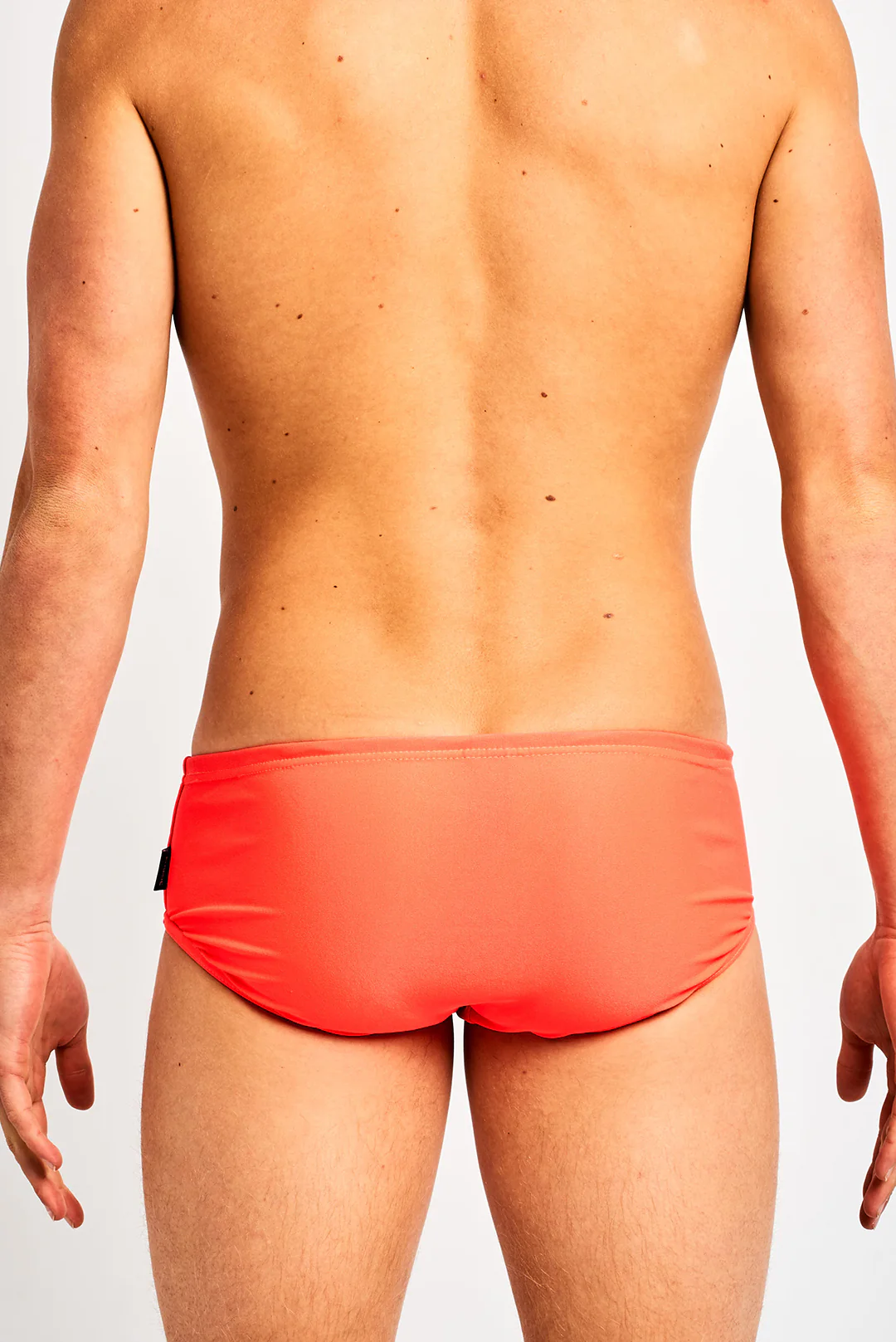 Club Cut Pool - Image 4